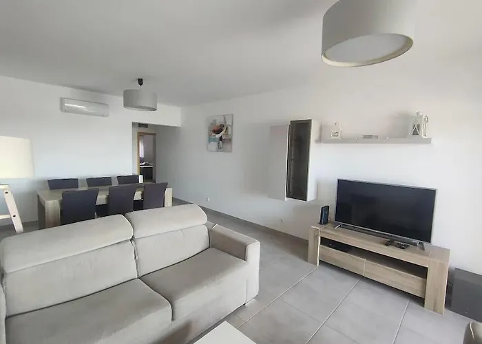 아파트 Luxury In Vitismar View Sea & Pool *