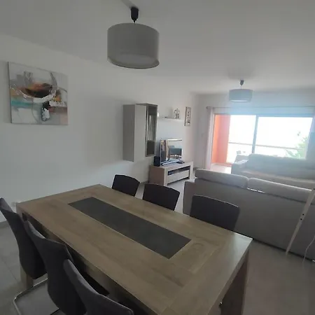 Apartment Luxury In Vitismar View Sea & Pool